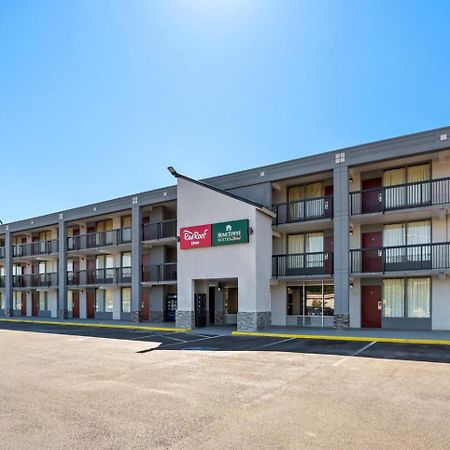 Red Roof Inn Richmond - Airport Sandston Exterior photo